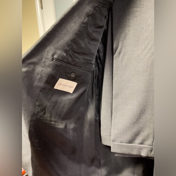 Pronto Uomo Men’s 44R Charcoal Gray Suit - Picture 10 of 12